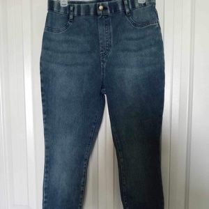 Time and Tru Denim Skinny Jeggings Size Large Pull On Jean Jeggings